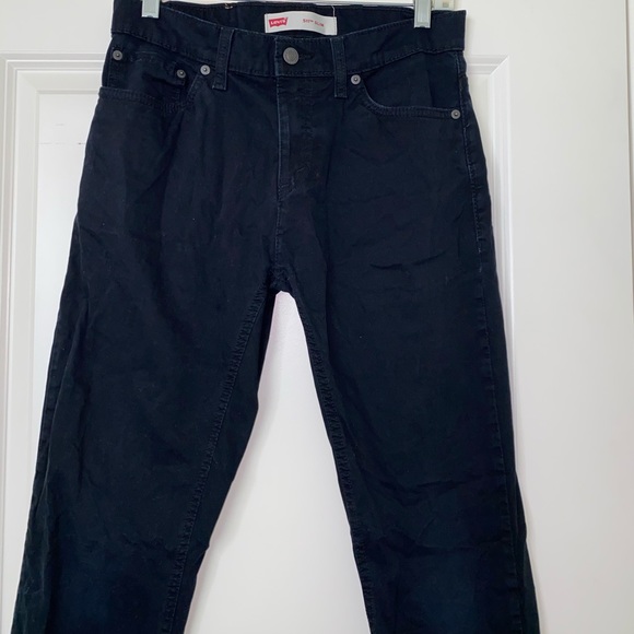 Boy Levi’s Black Jeans - Picture 5 of 11